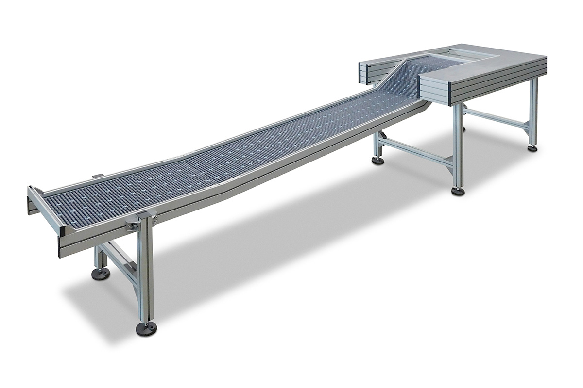 Un banco di pesatura con scivolo a rulli NAS-TEC